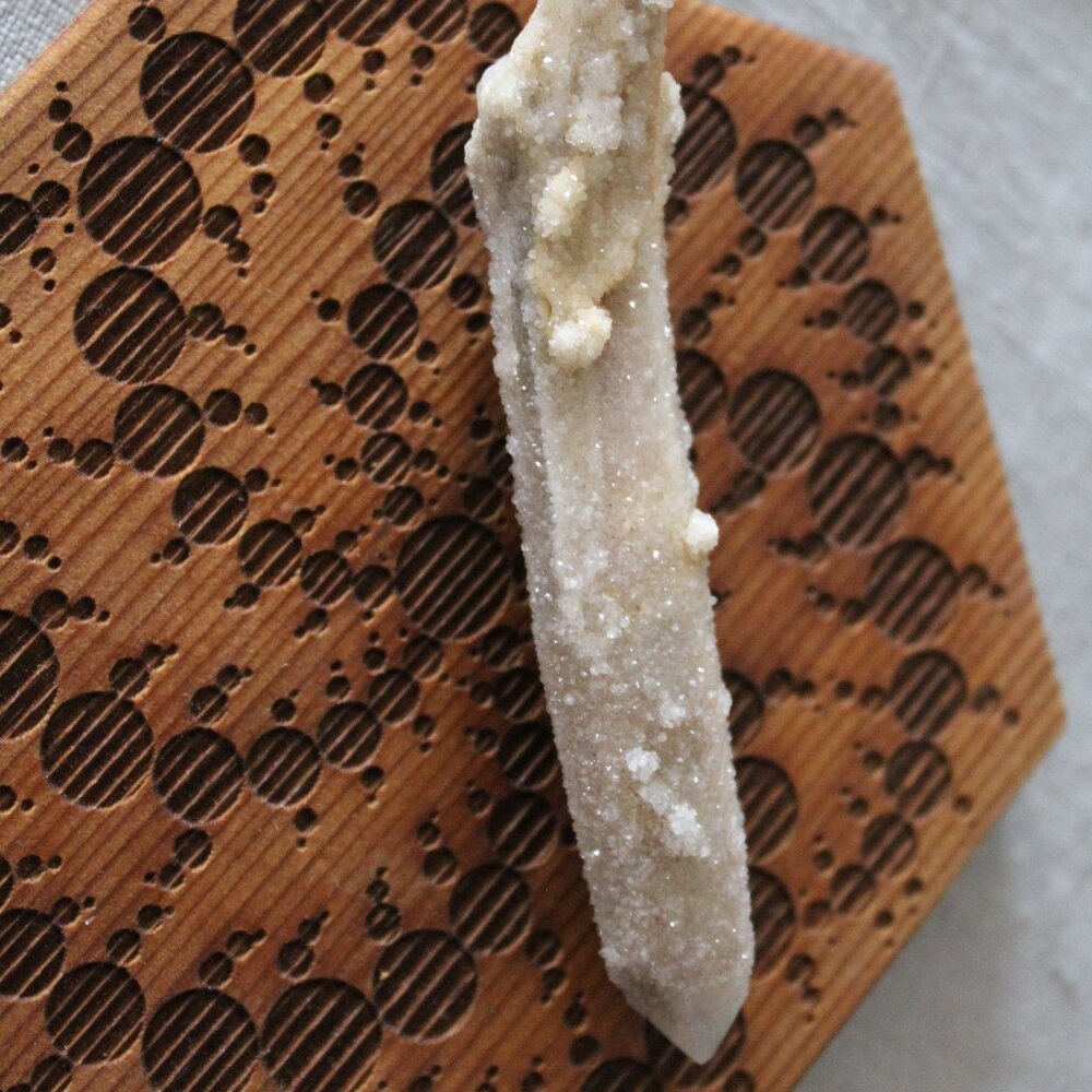 Quartz Wand - Raw Gemstone - Witches Finger